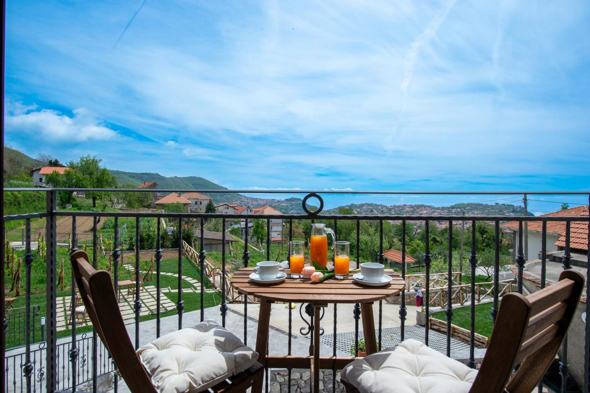 Bed and Breakfast Il Vigneto Di Nonno Pietro Agerola Exterior foto
